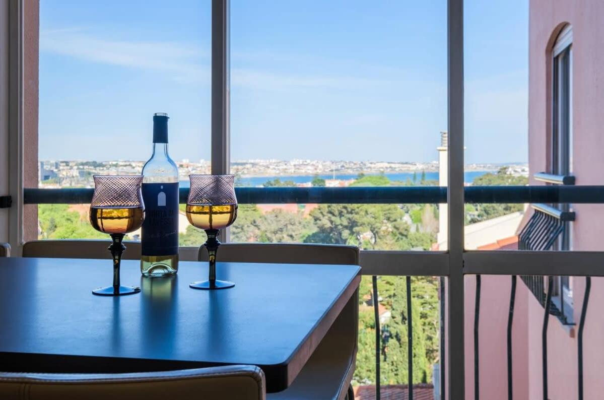 Ferienwohnung Luxury Sea View Cascais Exterior foto